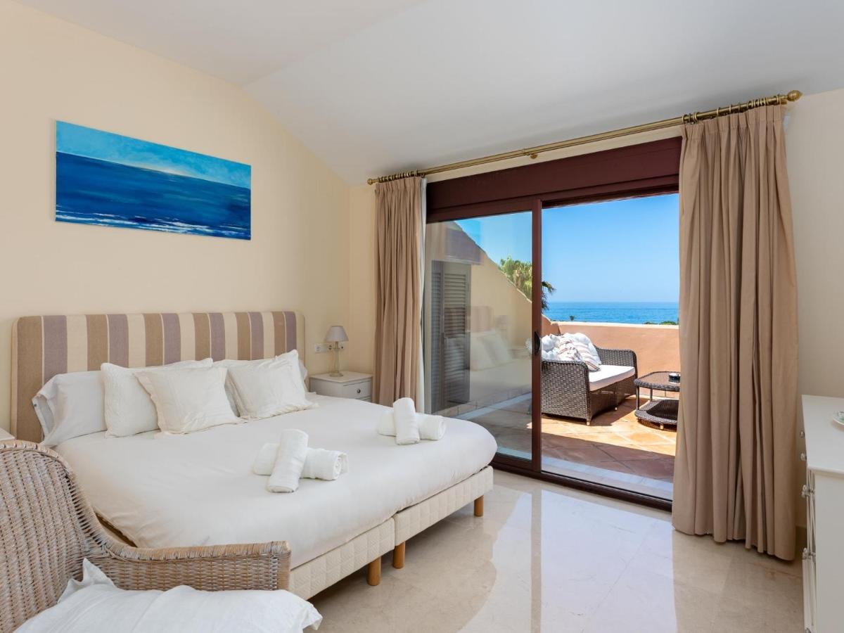 Duplex Penthouse With The Sea Views, Luxury Urbanization Ferienhaus Marbella