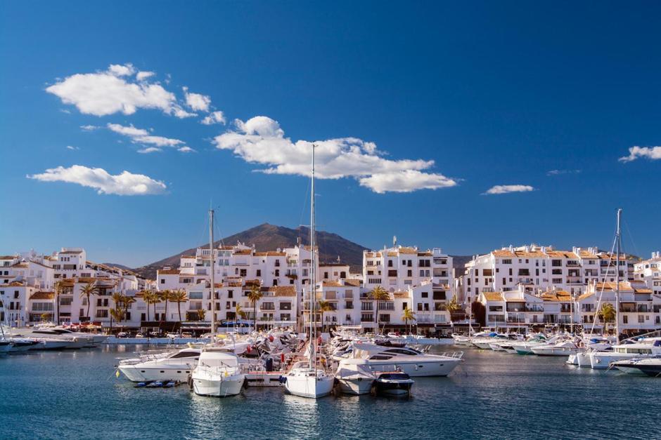 Puerto Banus Frontline With Amazing Sea Views Apartment