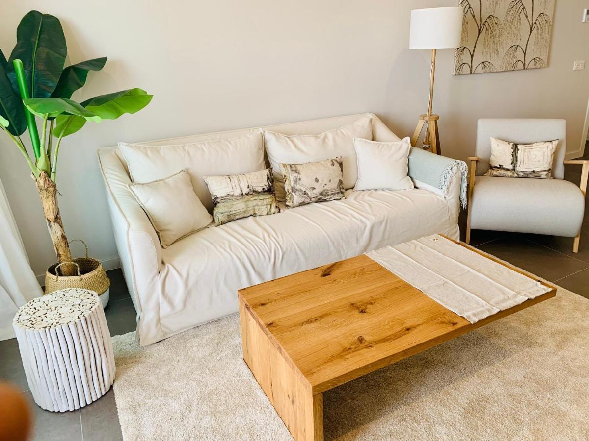 Sea View Luxury New Port Apartment Marbella