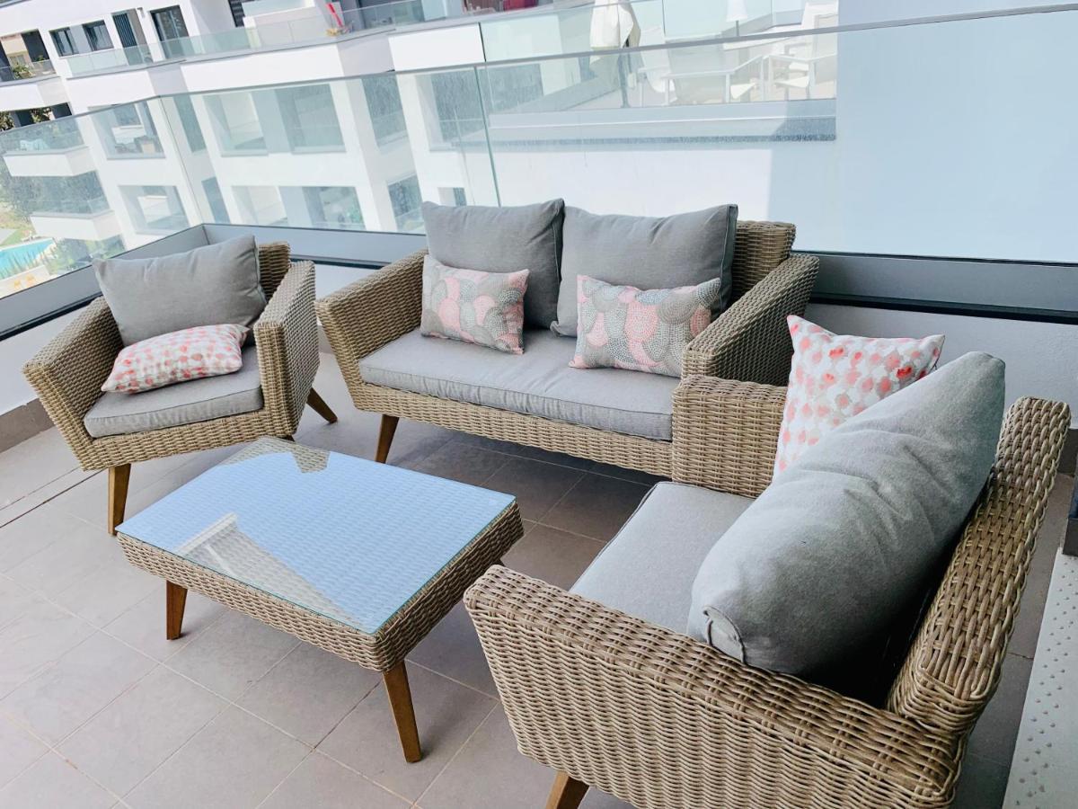Sea View Luxury New Port Apartment Marbella