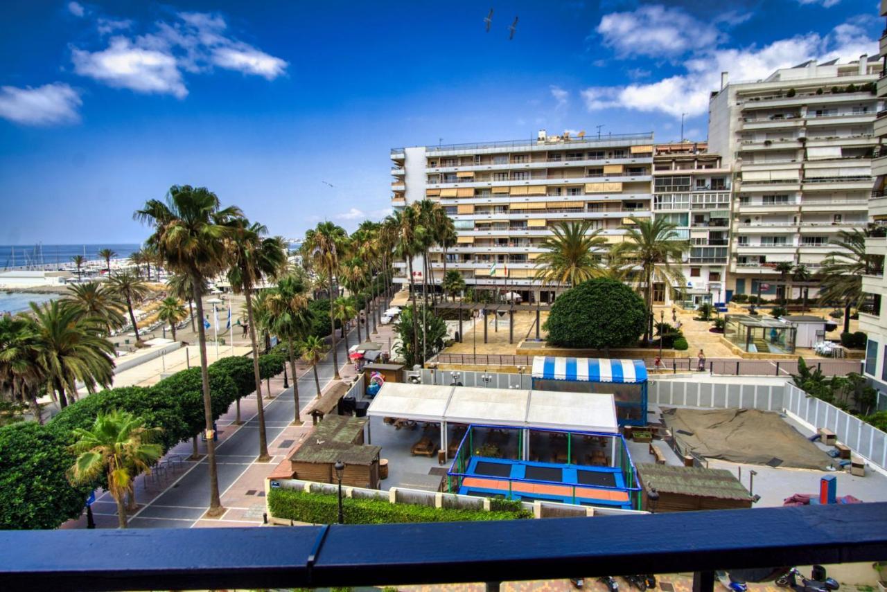 Stunning On The Beachfront With Sea Views In Center. Apartment *