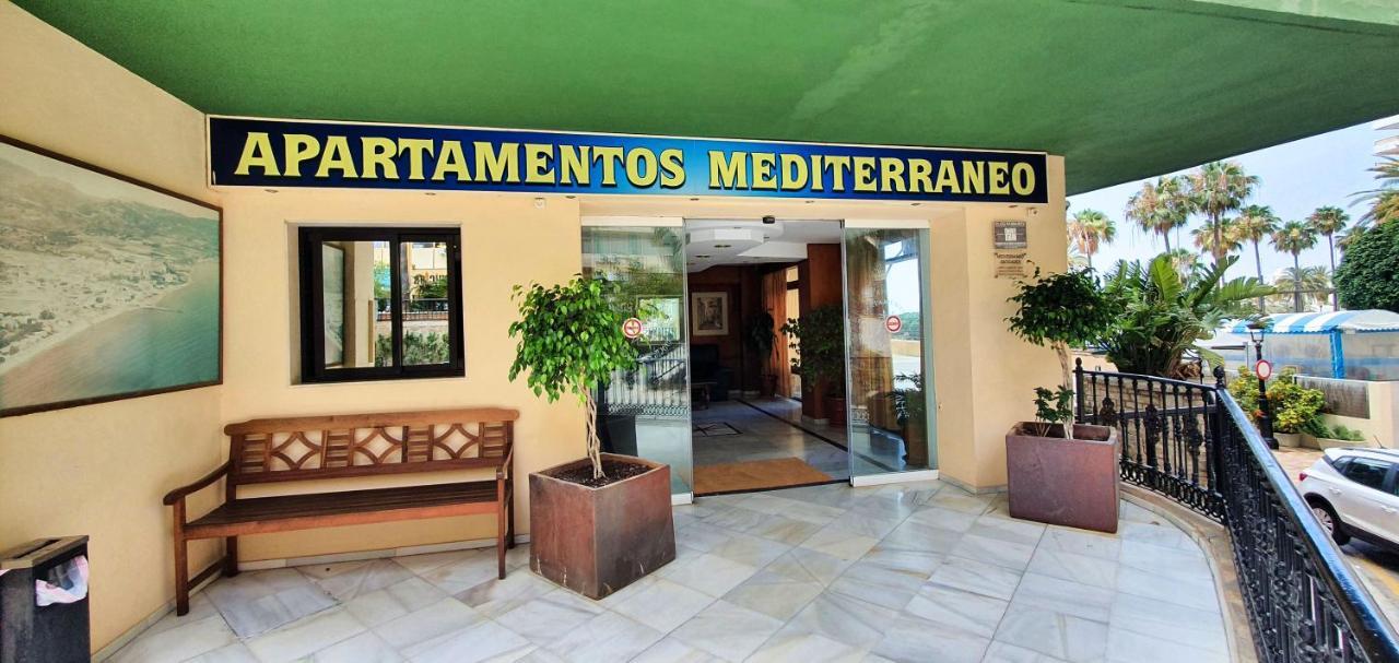 Stunning On The Beachfront With Sea Views In Center. Apartment