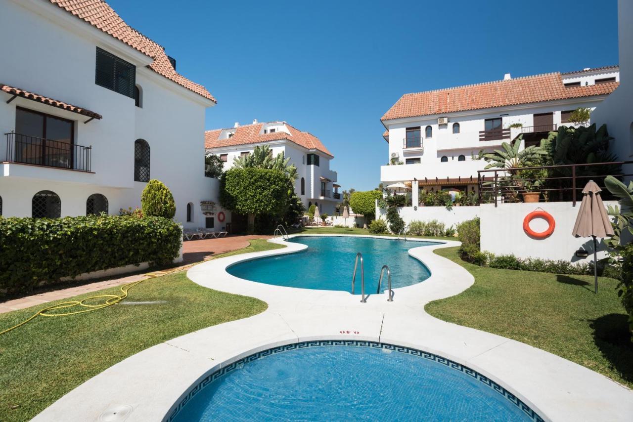 Oasis Lomas Del Club Apartment *