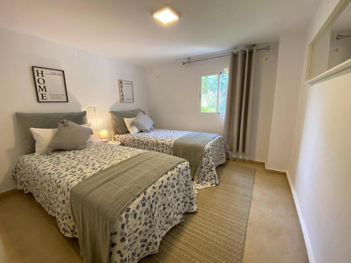 Private Pool&garden - Walk To Beach&marbella Vakantiehuis *