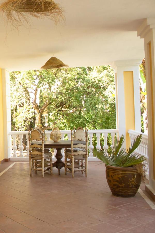 Imperial - Chalet Independiente En *