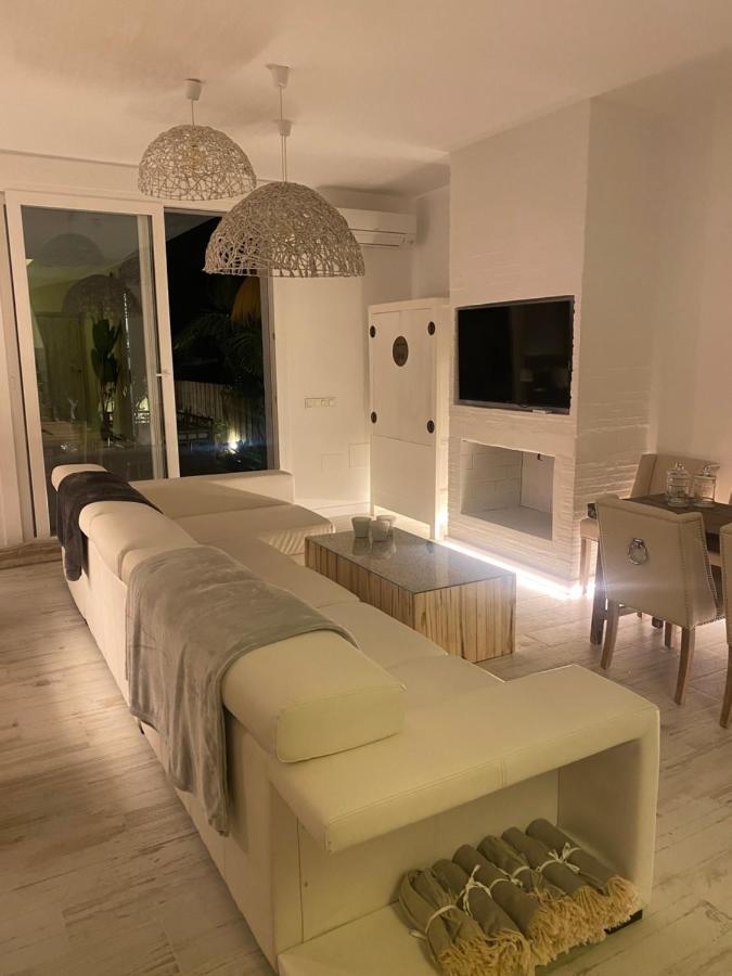 Tulum House - In Nueva Andalucia - Amazing La Concha Mountain View