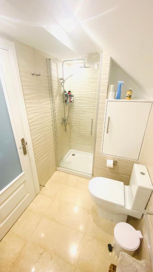 Fabulous 4 Bedroomed Townhouse In