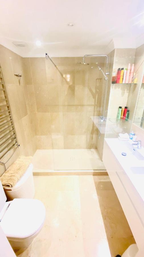 Fabulous 4 Bedroomed Townhouse In * Marbella