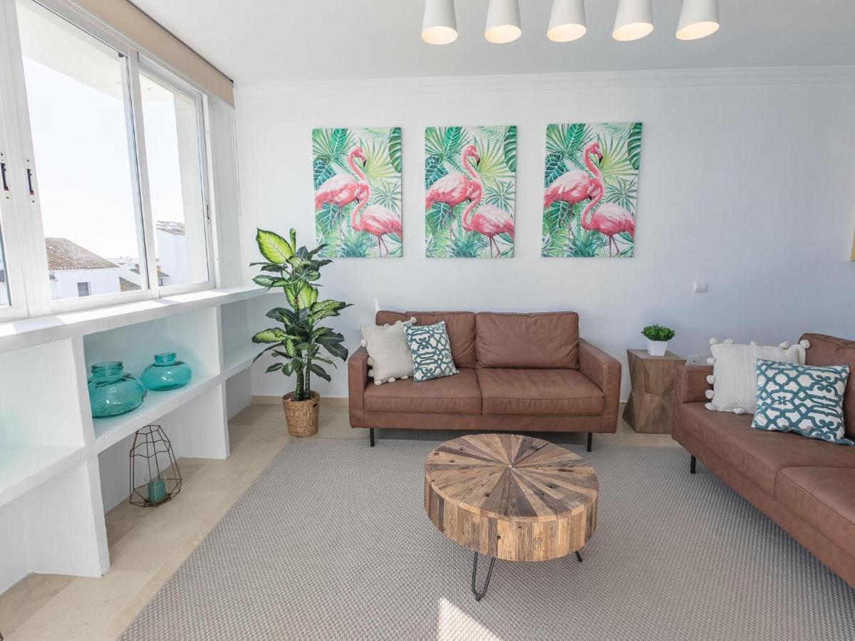 Vacation I Terrazas De Banus, Romantic, Jacuzzi, Pet-friendly, Cosy Duplex Penthouse, 2min Walk To Marina * Marbella
