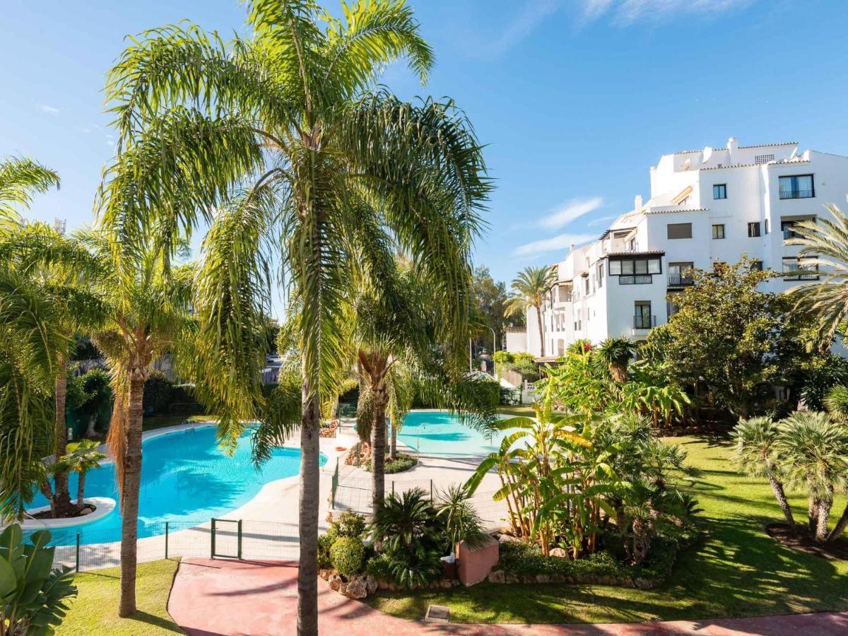 Vacation I Terrazas De Banus, Romantic, Jacuzzi, Pet-friendly, Cosy Duplex Penthouse, 2min Walk To Marina Appartement Marbella