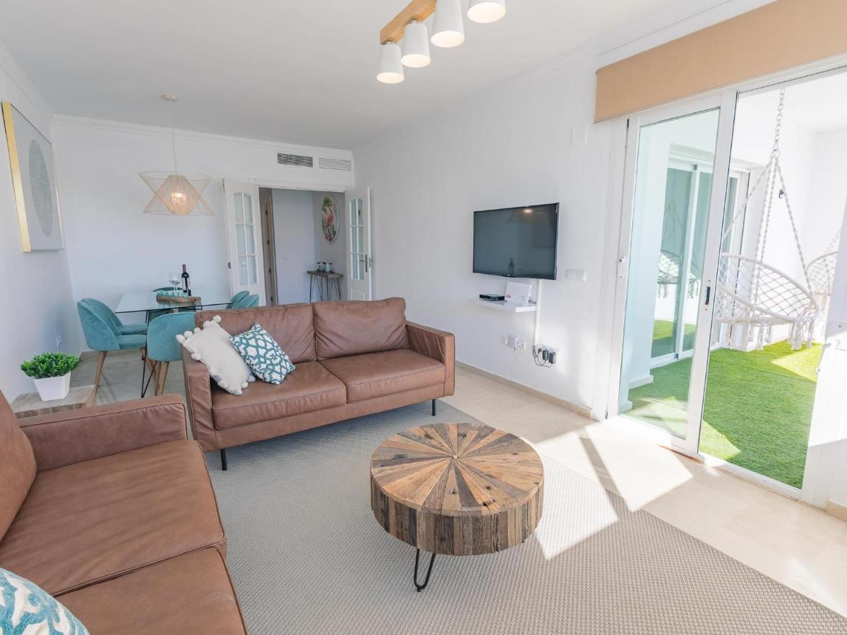 Appartement Vacation I Terrazas De Banus, Romantic, Jacuzzi, Pet-friendly, Cosy Duplex Penthouse, 2min Walk To Marina