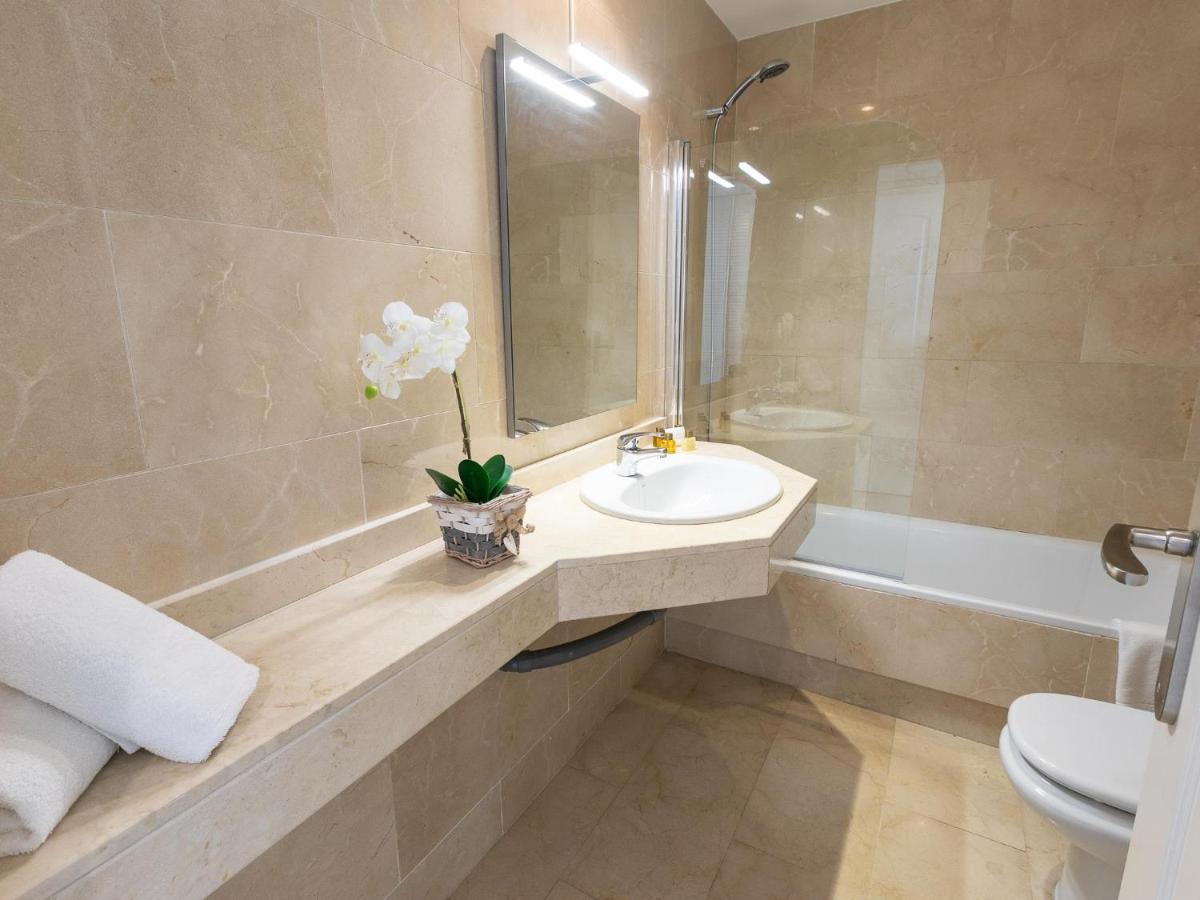 Appartement Vacation I Terrazas De Banus, Romantic, Jacuzzi, Pet-friendly, Cosy Duplex Penthouse, 2min Walk To Marina