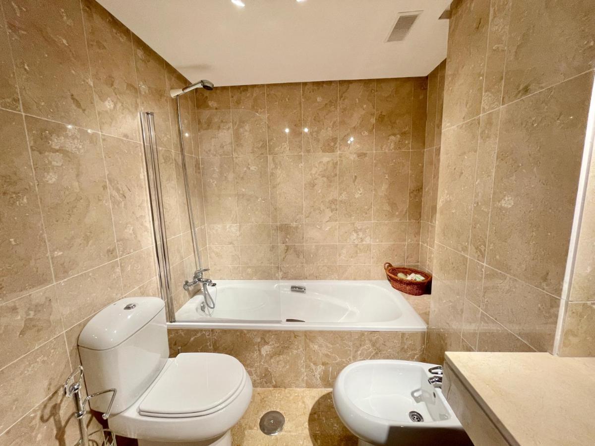 Lomas Del Club - Eaw Homes Apartamento