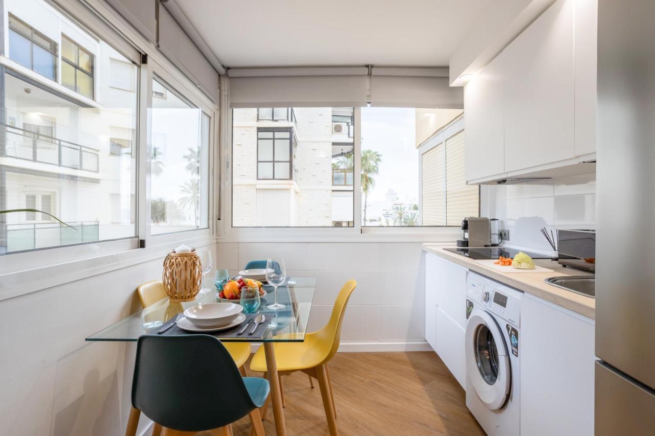 Oleholidays 2000 Primera Linea De Playa Apartamento