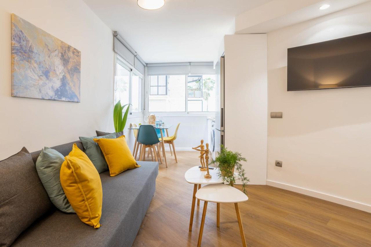 Oleholidays 2000 Primera Linea De Playa Apartamento