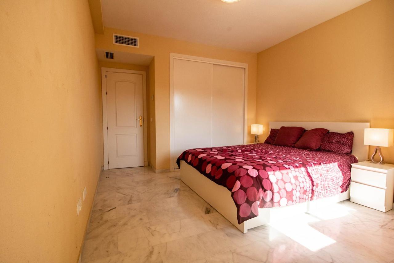 And Spacious With Underground Parking In Lovely Urbanisation With Pools And Jacuzzis. *