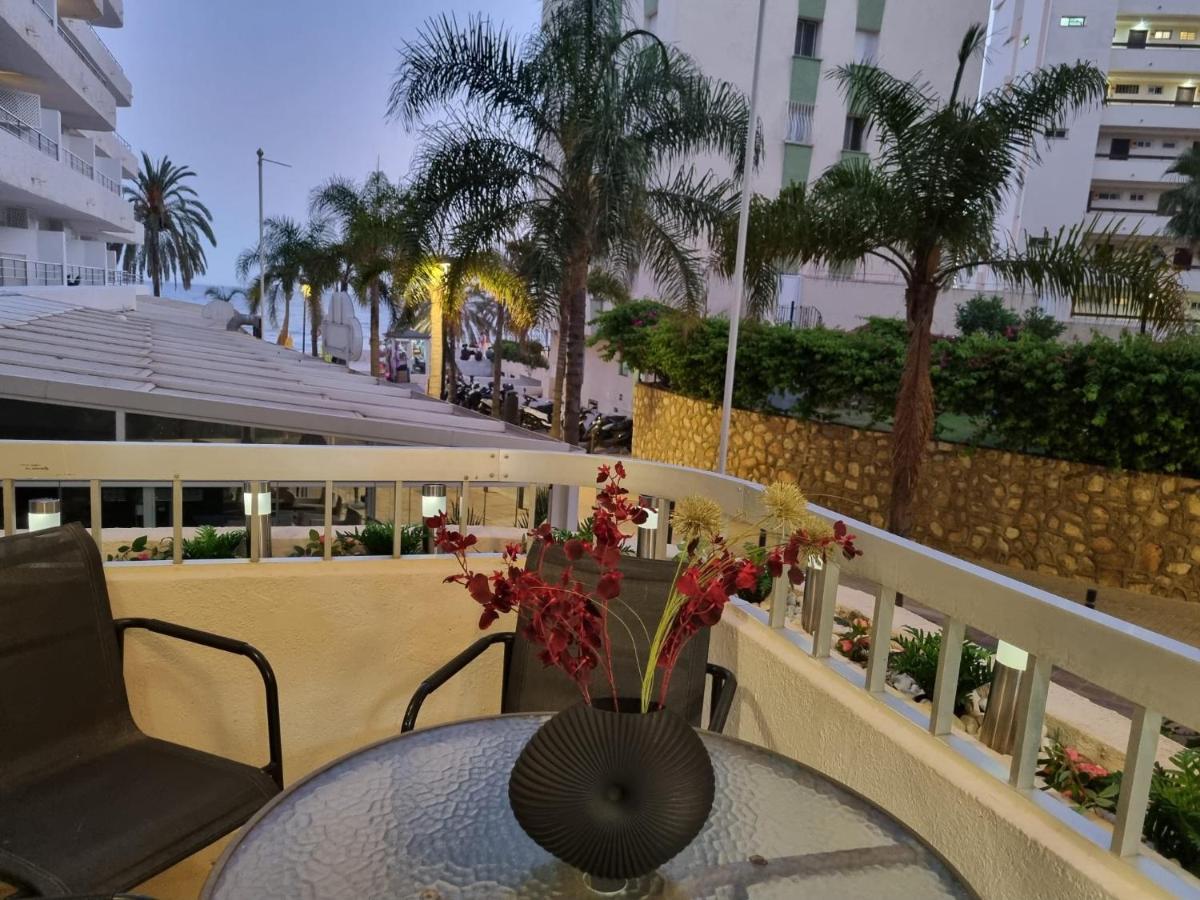 Apartamento Lets In The Sun Playa Fontanilla Marbella