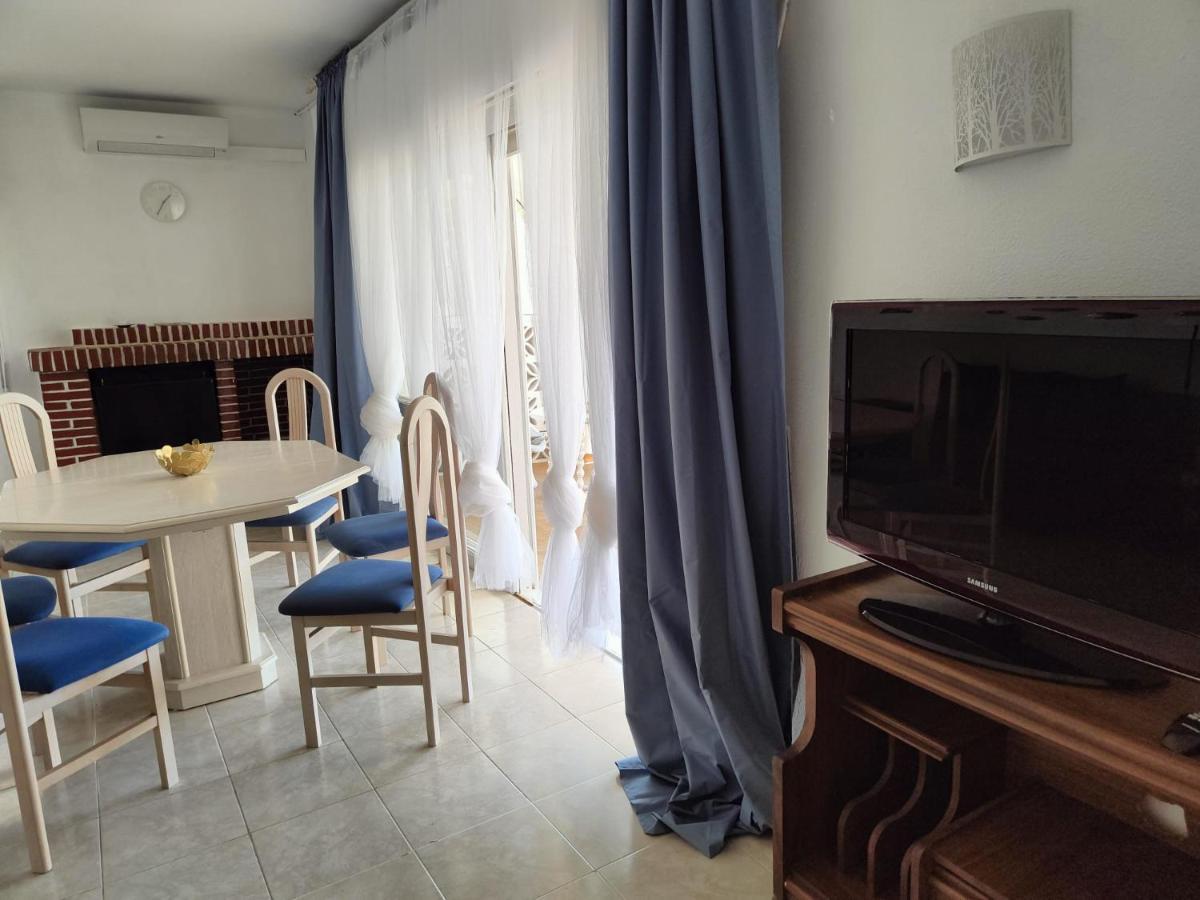 Marbesa 200 M From The Sea!!! Marbella
