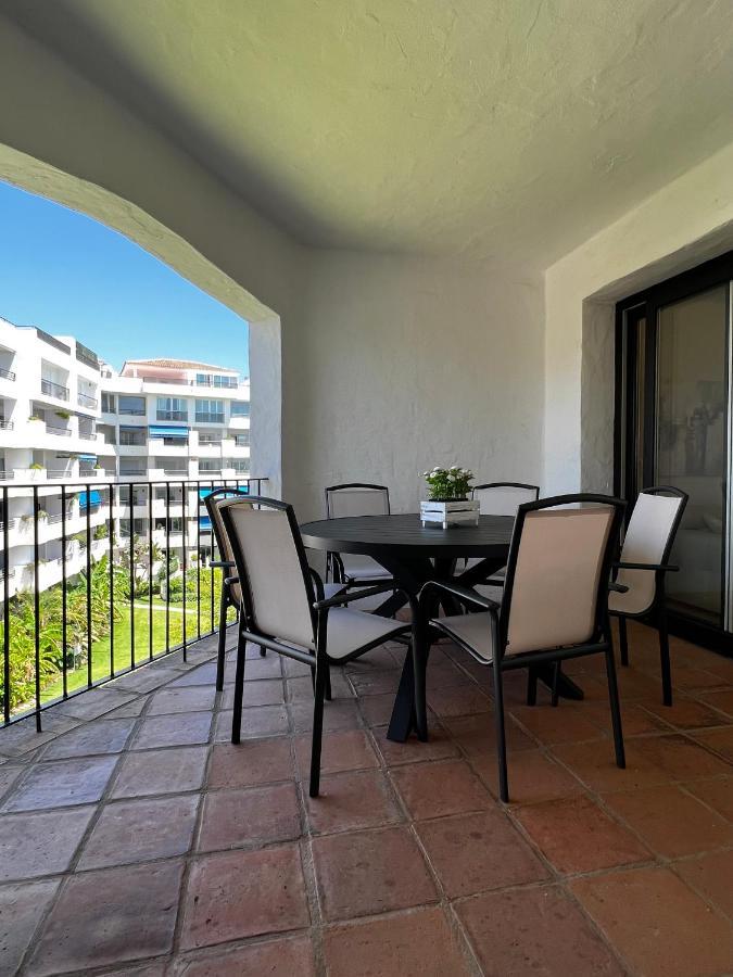 Puerto Banus. Urb Jardines Del Puerto. For Up To 6 Marbella