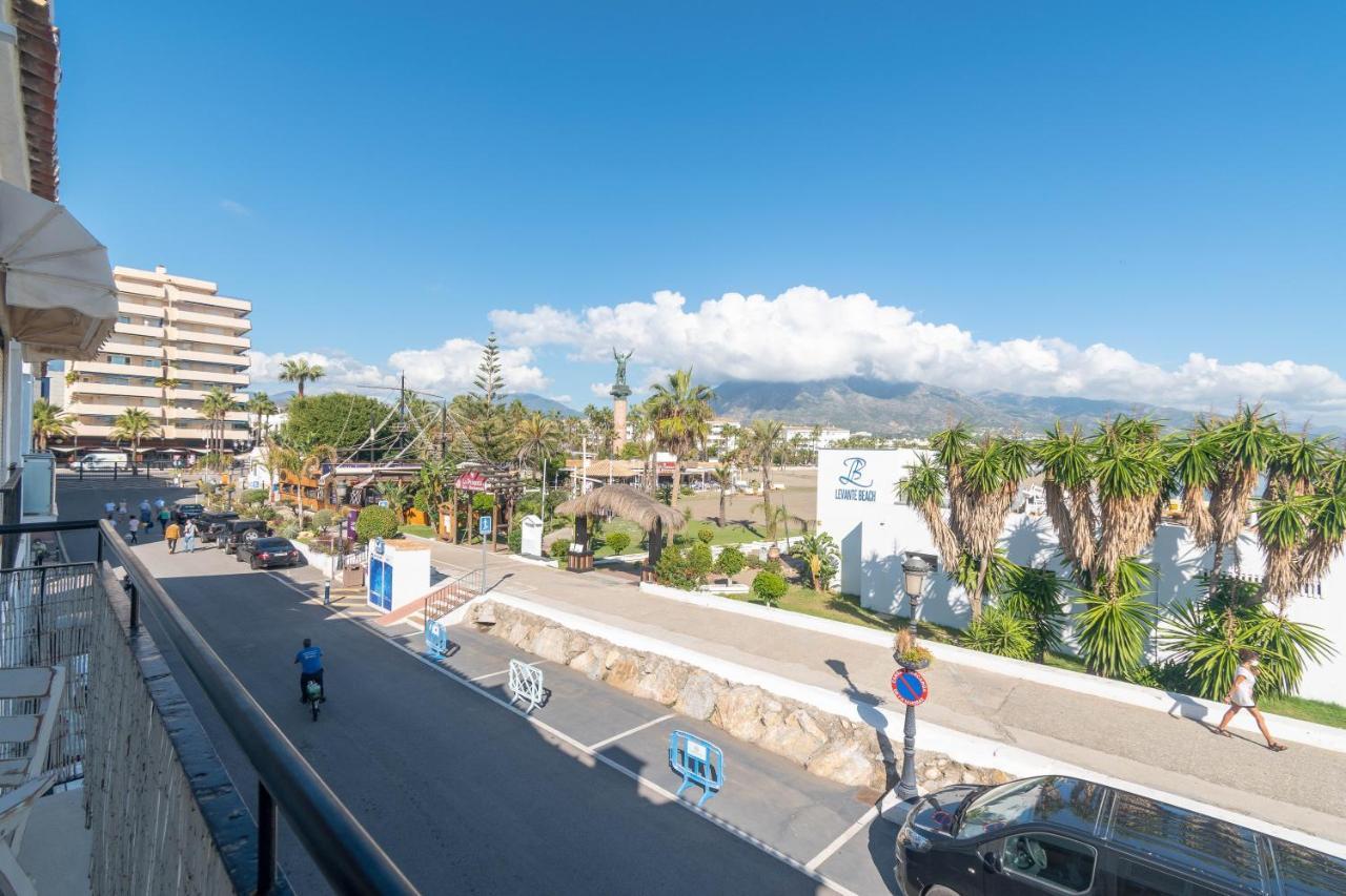 First Line Beach - Puerto Banus