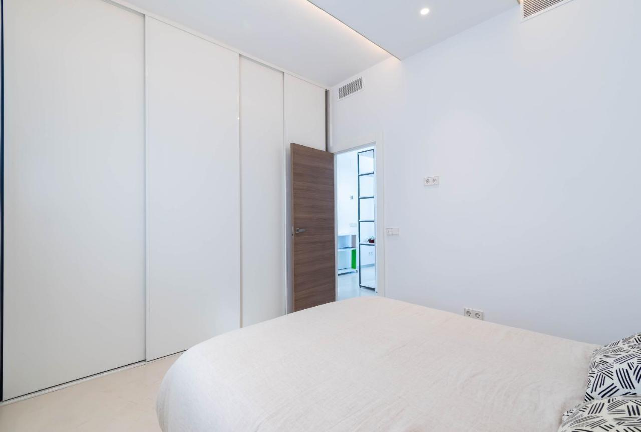 Apartment First Line Beach - Puerto Banus