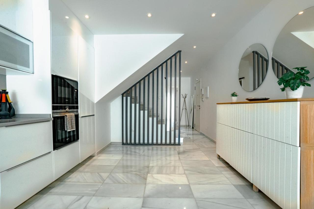 Amazing 2 Bedroom In Jardines Fuentes Appartement