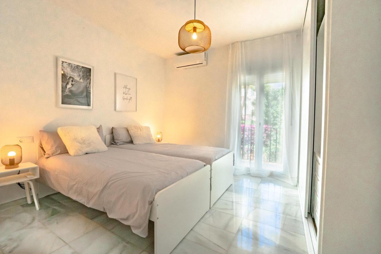 Appartement Amazing 2 Bedroom In Jardines Fuentes *