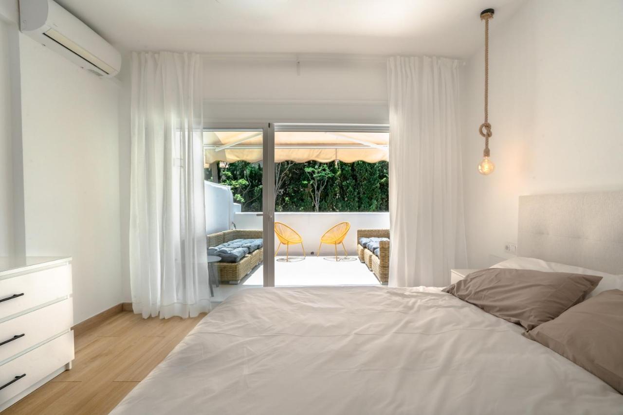 Amazing 2 Bedroom In Jardines Fuentes *