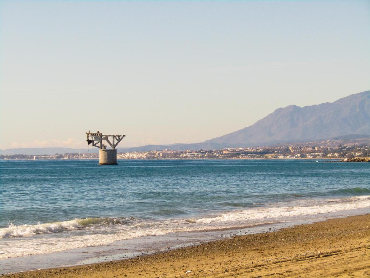 First Line Beach - Puerto Banus Apartment