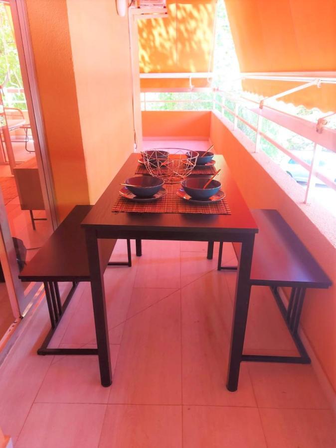 Apartment Cozy 2-bed 2-bathroom In Town Centre