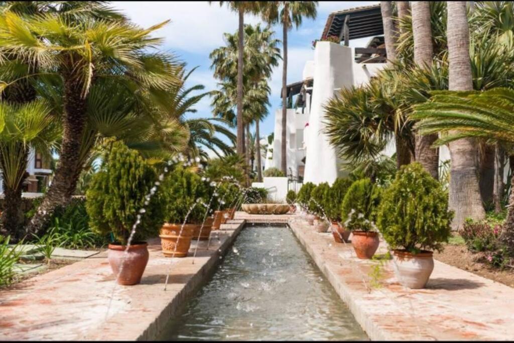 Puente Luxury Penthouse, Beachside & Sea Views Appartement