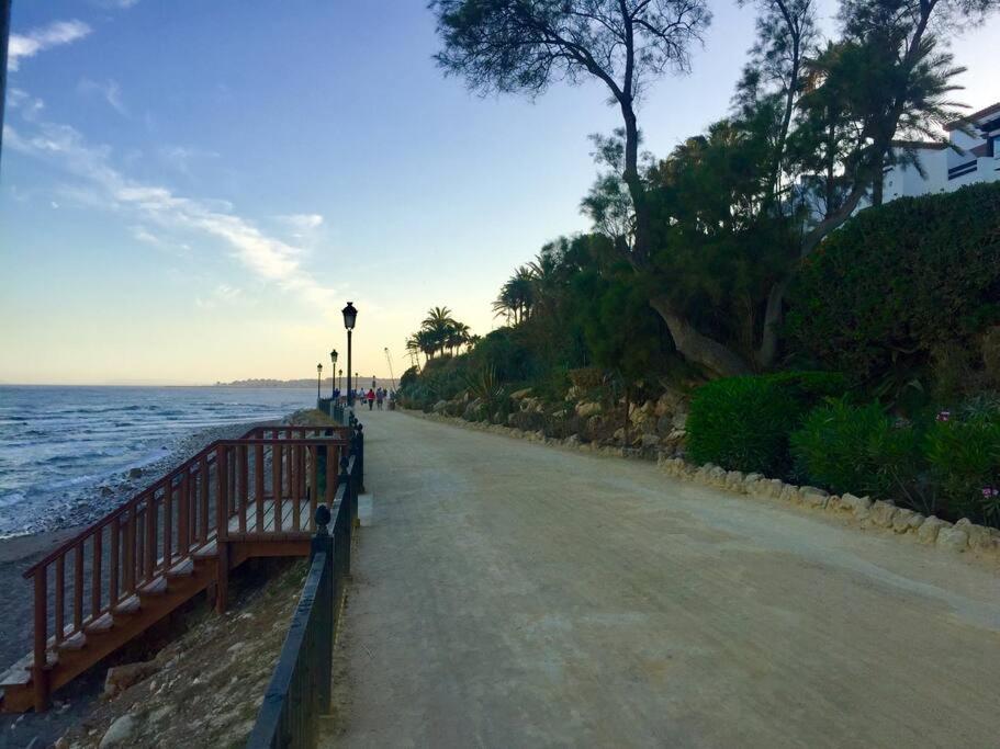 Appartement Puente Luxury Penthouse, Beachside & Sea Views