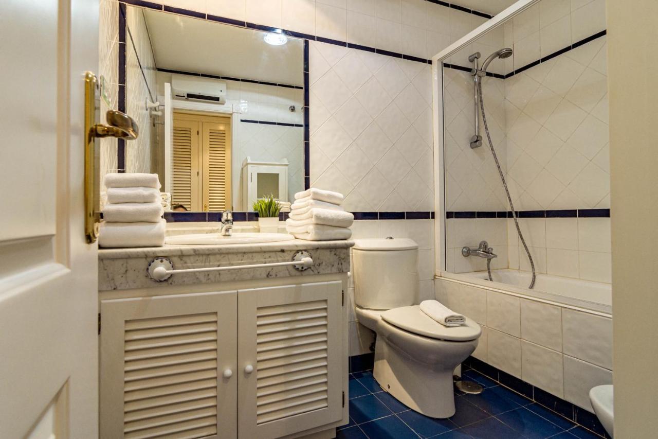 Apartment Ade10- Front Line San Pedro By Roomservices