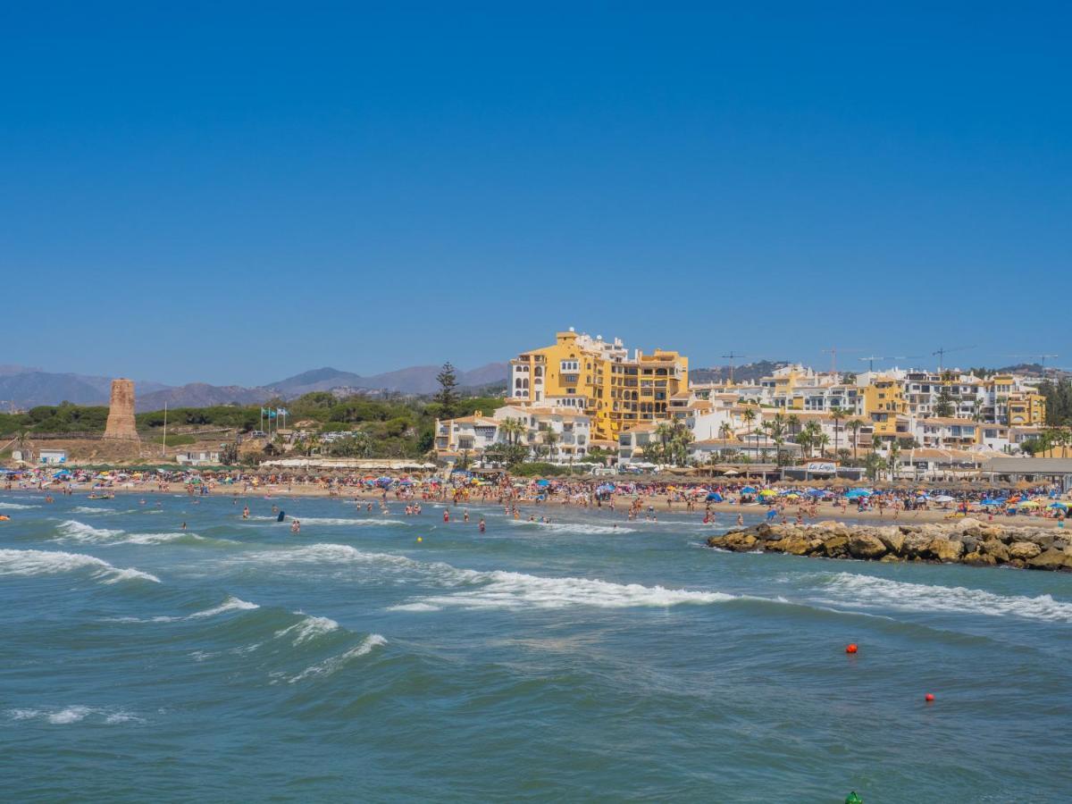 Apartment Cubo's Penthouse Cabopino Port & Parking