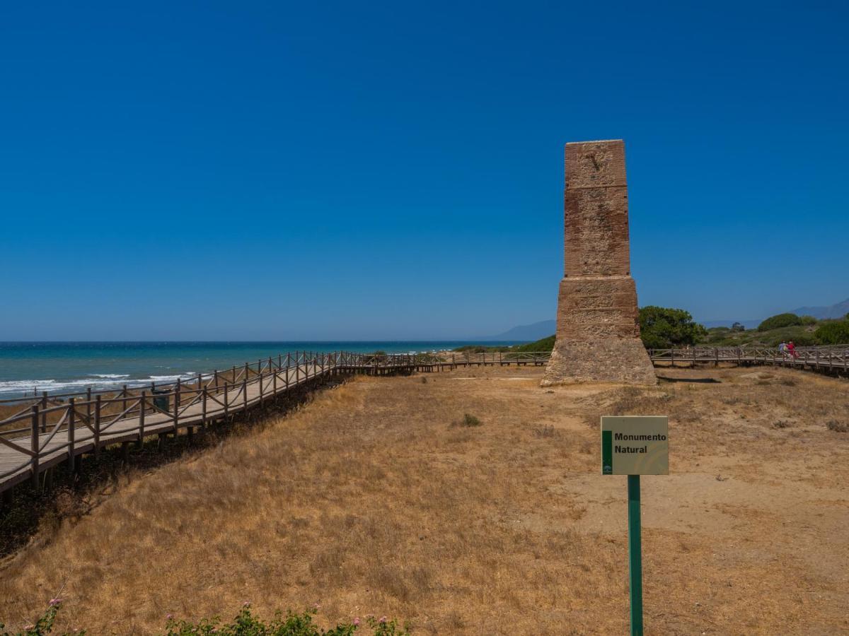 Cubo's Penthouse Cabopino Port & Parking Marbella