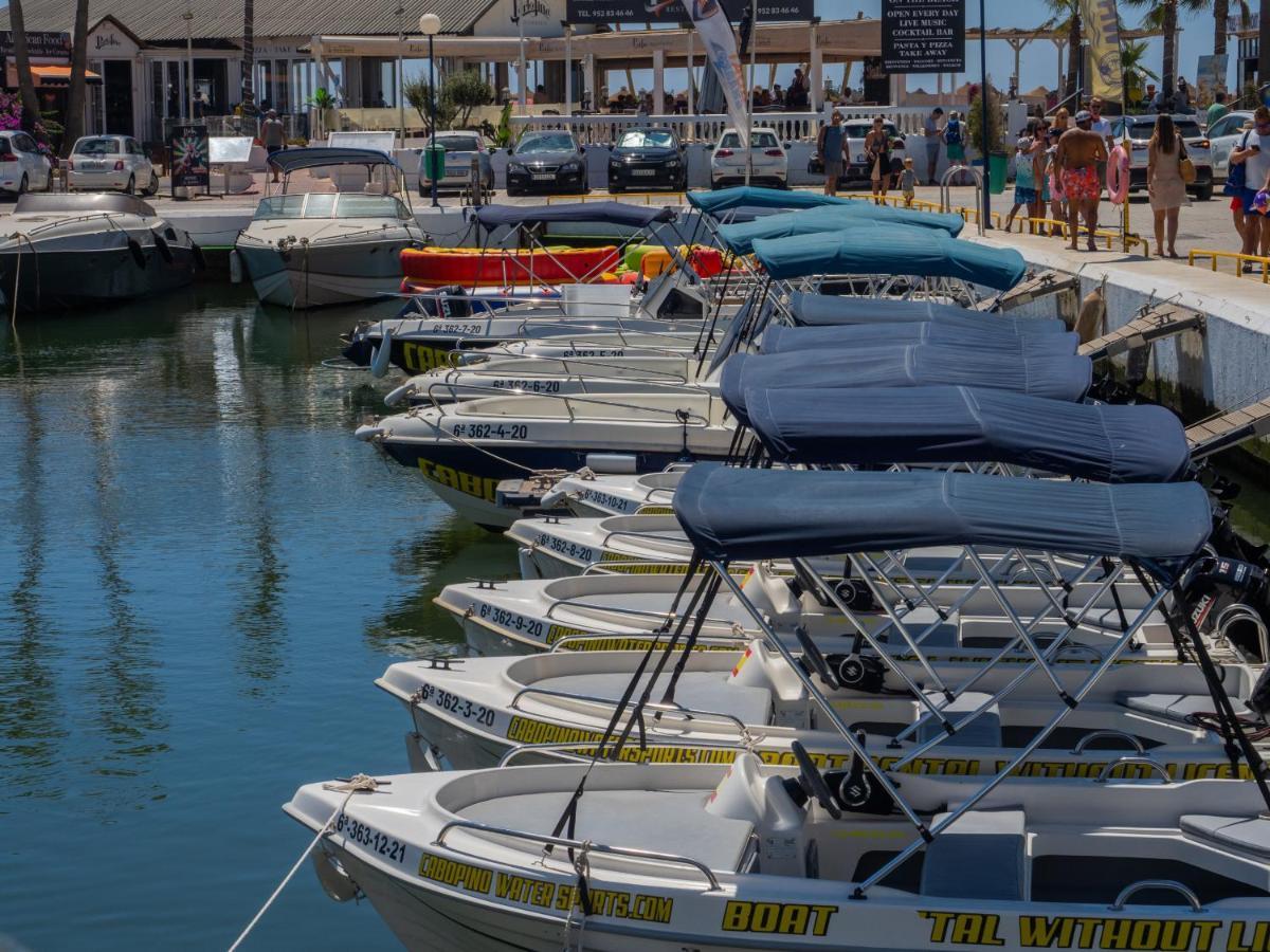 Cubo's Penthouse Cabopino Port & Parking Marbella