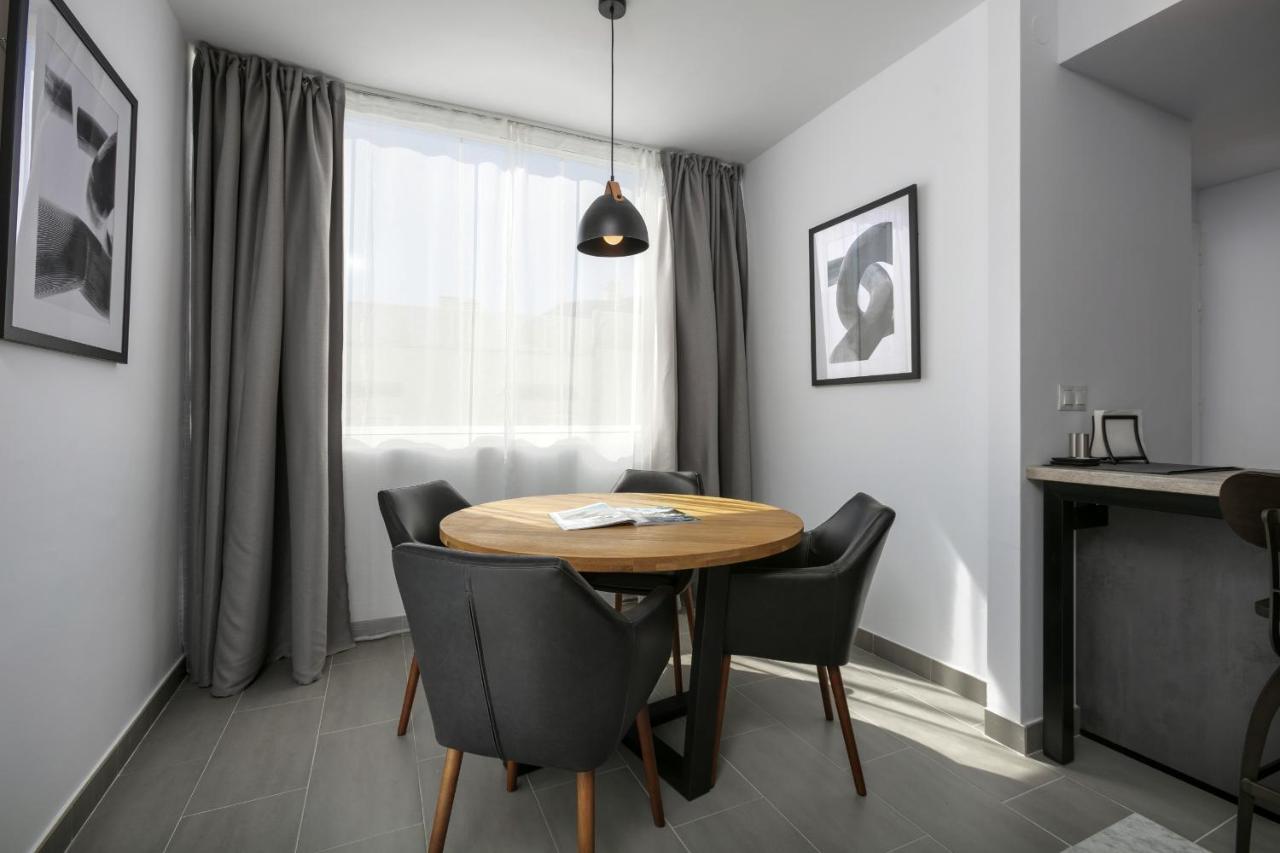 Real - 1 Bedroom Appartement *