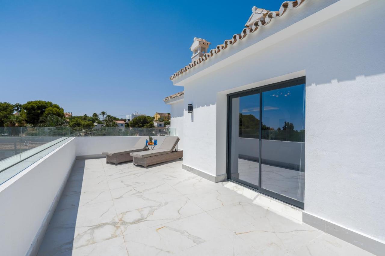 27 Nueva Andalucia Puerto Banus Villa Marbella