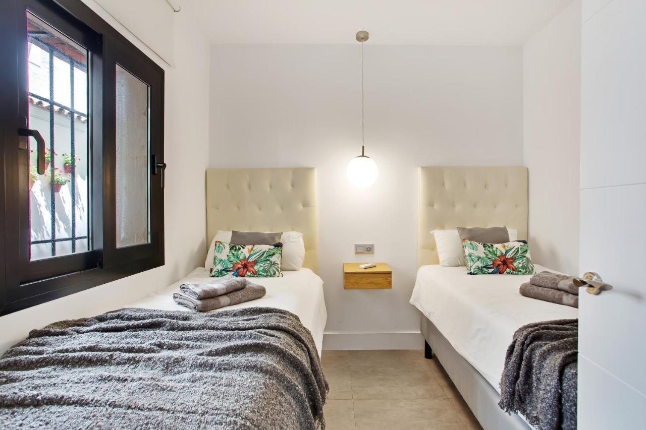 Apartment Modern 3 Bed In Puerto Banus, *
