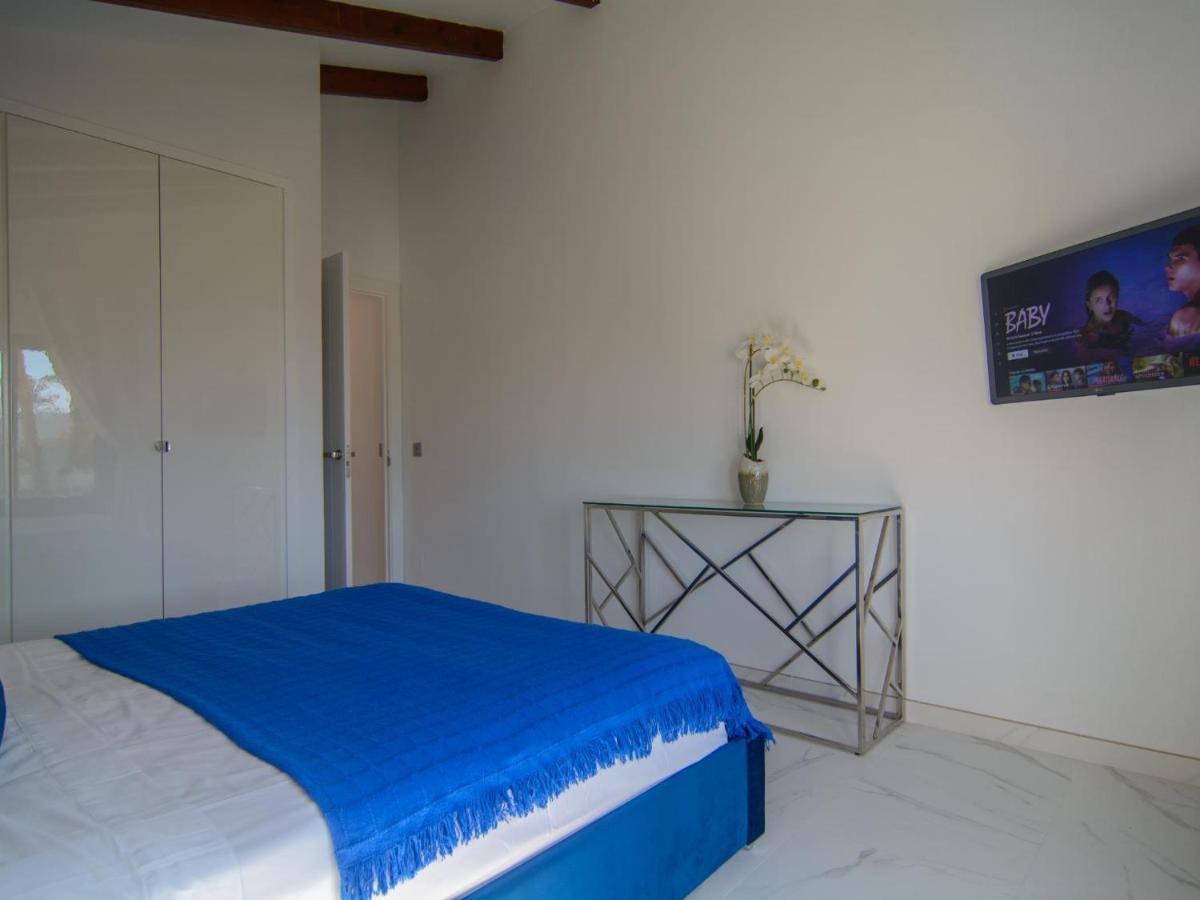 Las Chapas Playa Refurbished Beach Holiday home Marbella