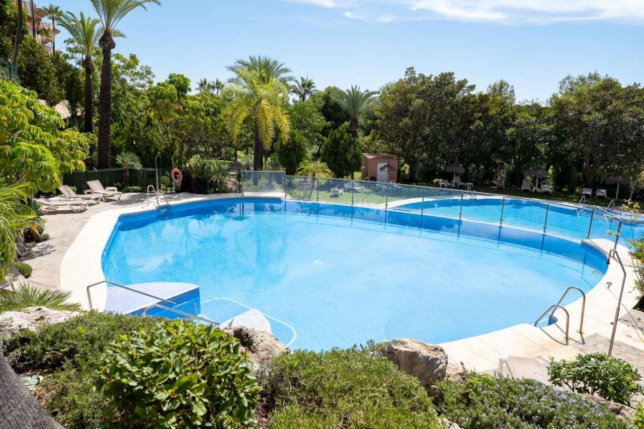 Apartamento Nueva Andalucia Magna Golf Marbella