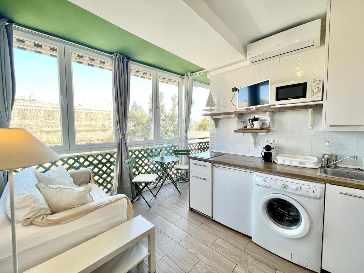 Apartment Mediterraneo Studio Front Beach - Eaw Homes