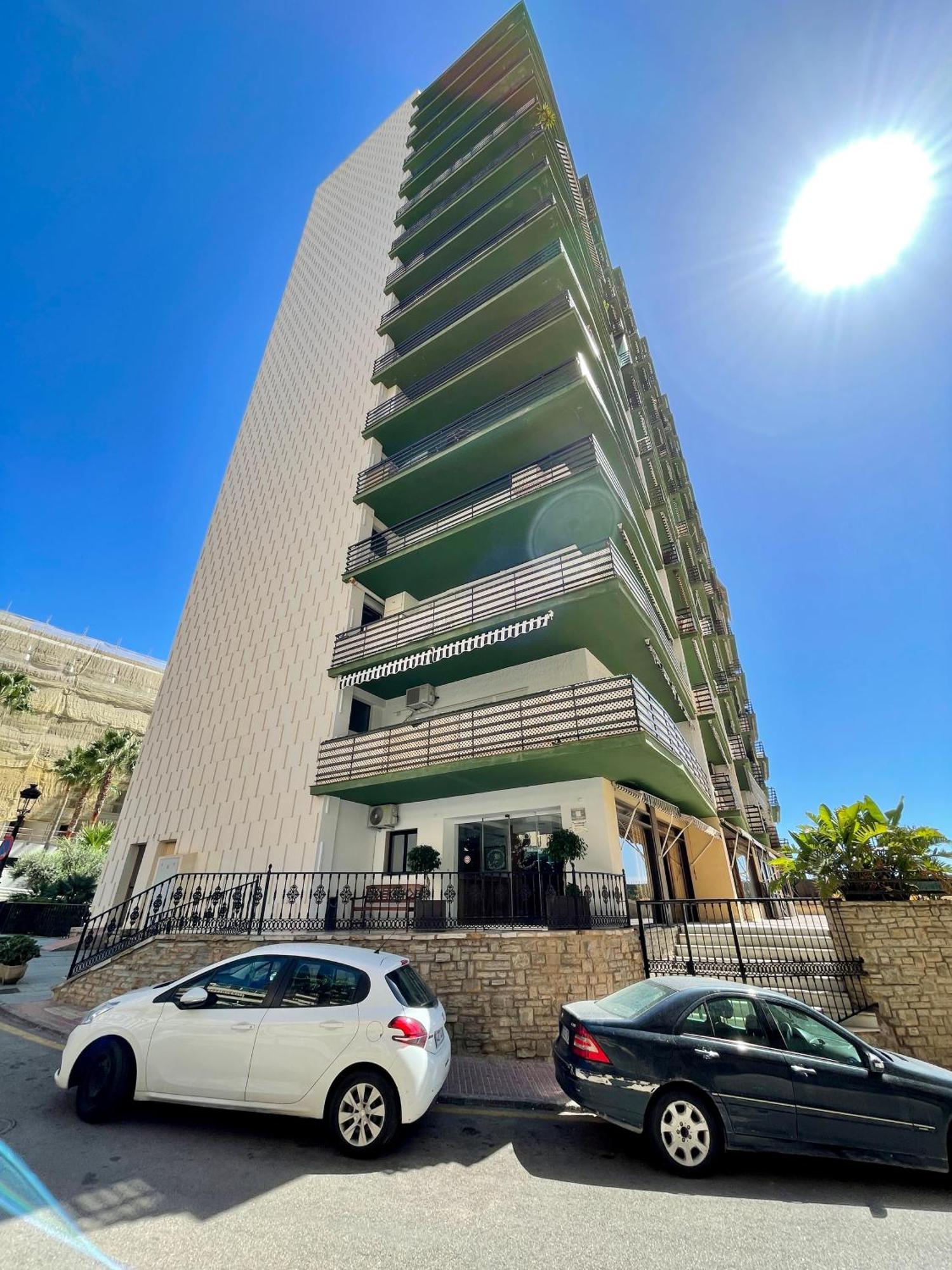 Mediterraneo Studio Front Beach - Eaw Homes Apartment Marbella