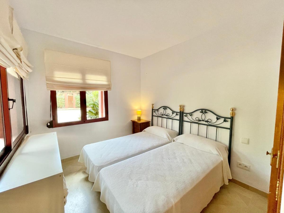 Alicate Beachfront - Eaw Homes Marbella