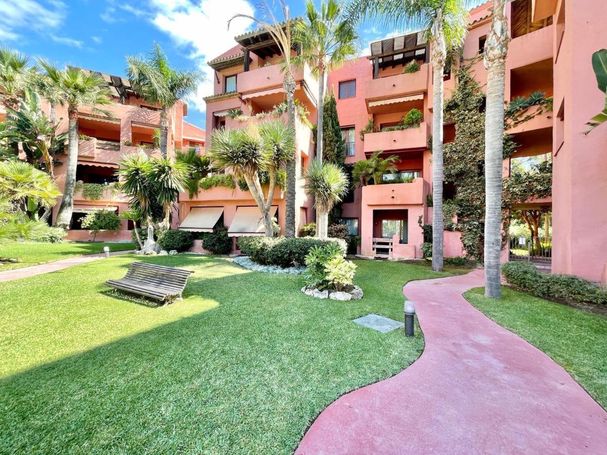 Alicate Beachfront - Eaw Homes Apartment