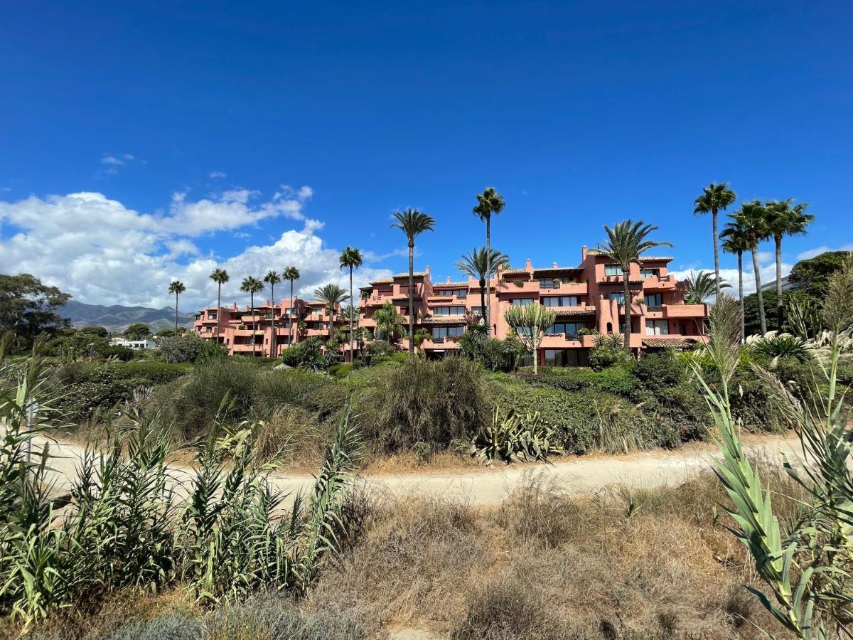Alicate Beachfront - Eaw Homes Apartment *