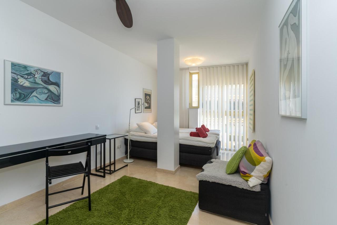 Apartment Unique First Line Marbella