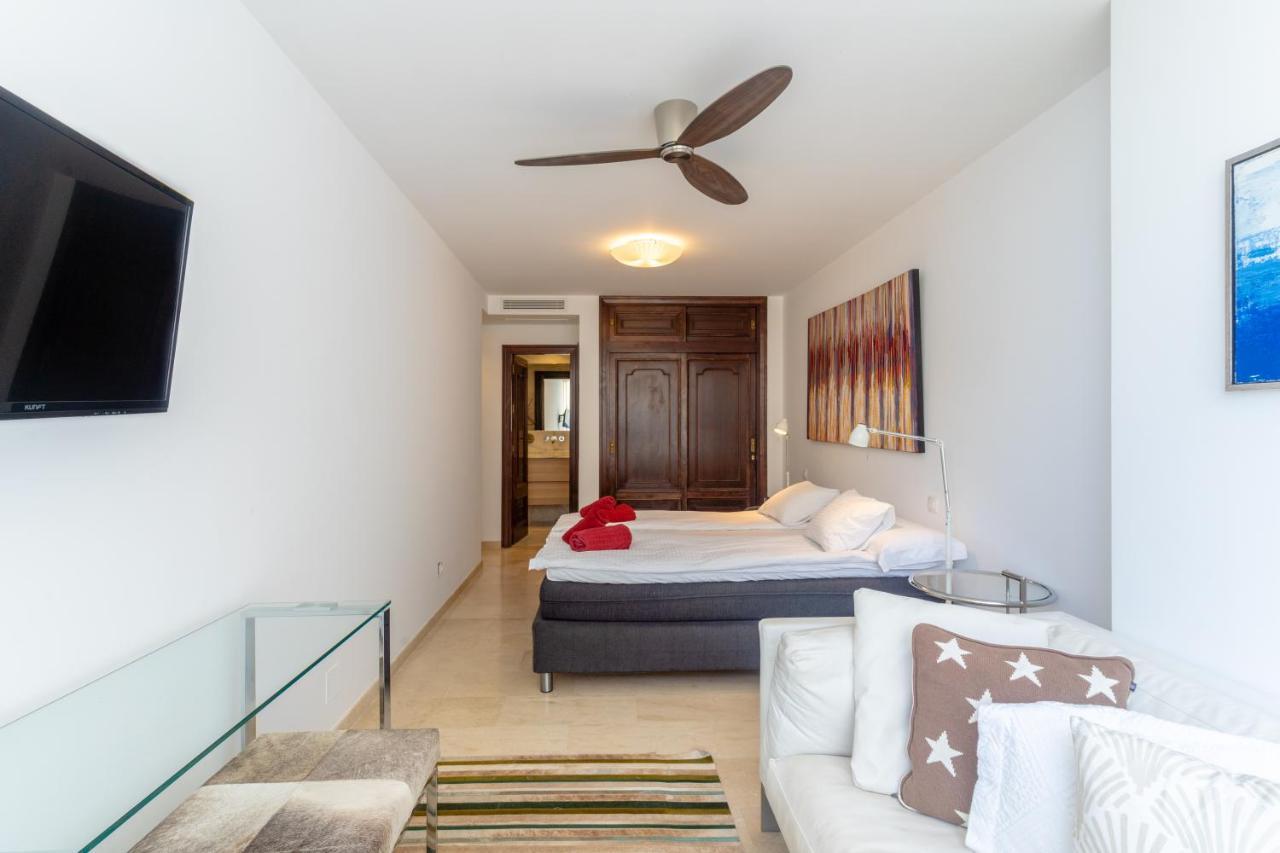 Unique First Line Apartment
