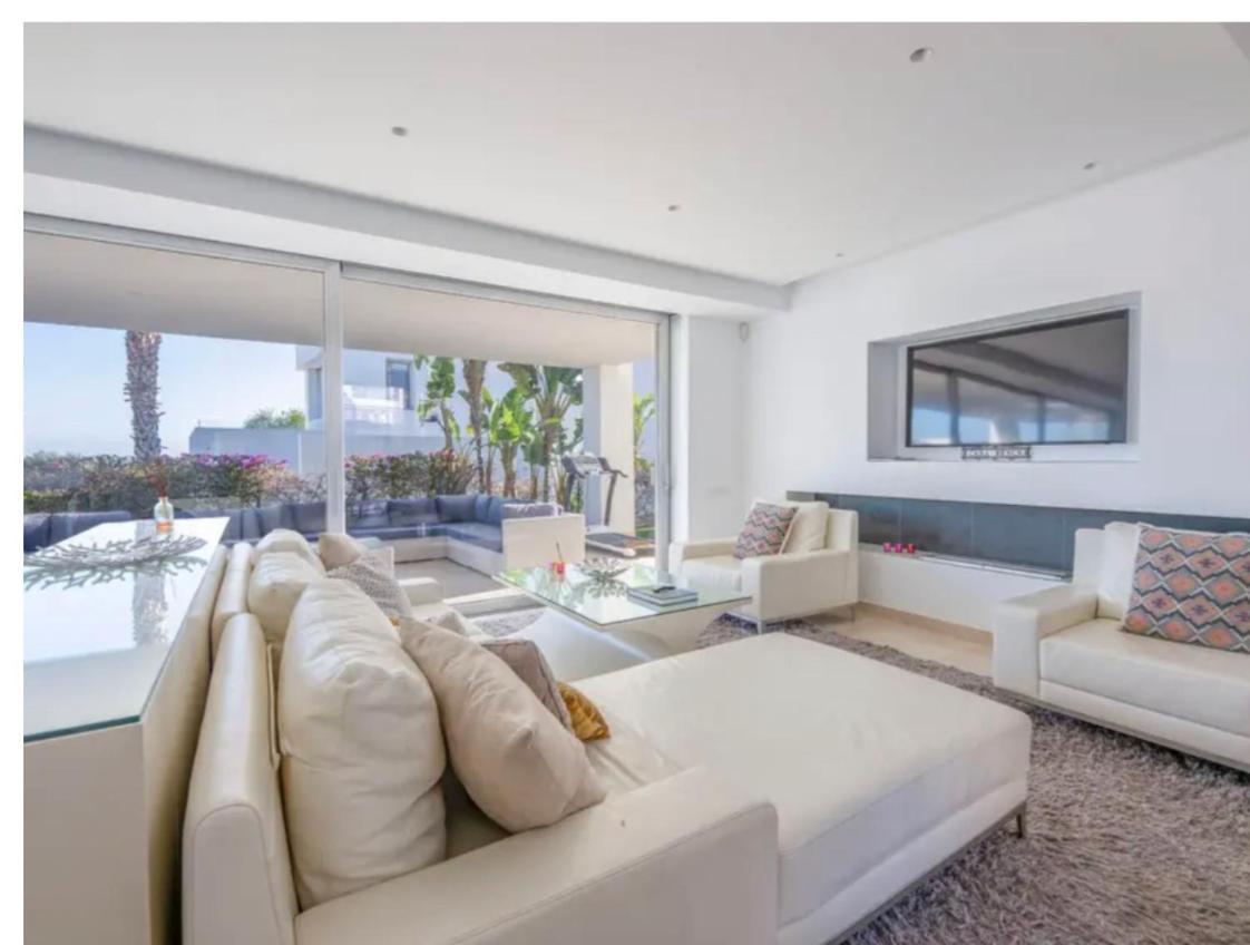 Magnifique Contemporaine Villa *