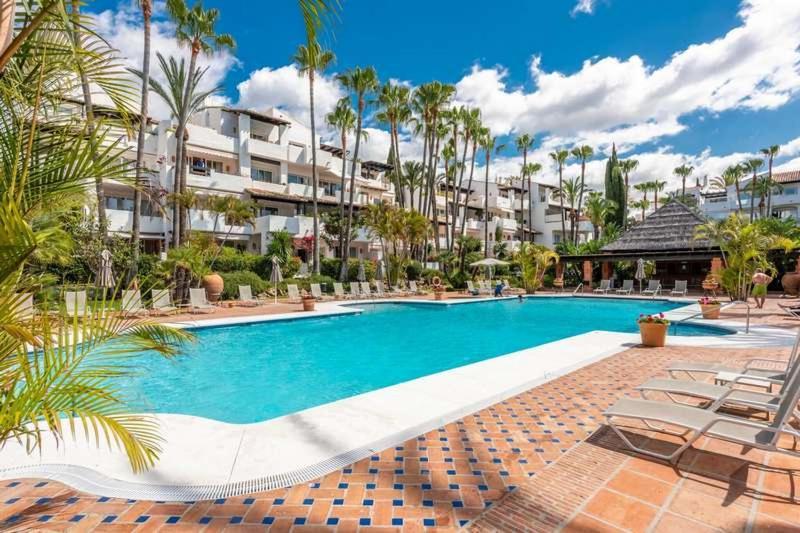 Bright New In Puente Apartamento
